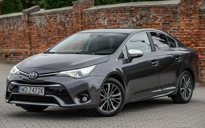 Toyota Avensis cena 46700 przebieg: 260000, rok produkcji 2016 z Radzymin małe 407